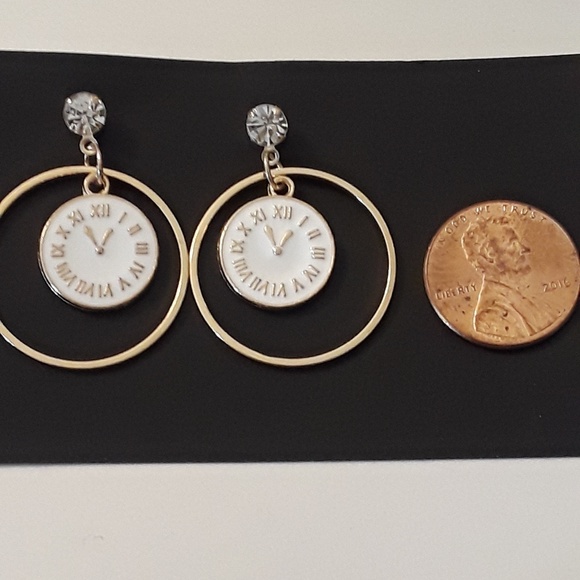 3 for $15 Nwot clock goldtone earrings gift enamel - Picture 2 of 3